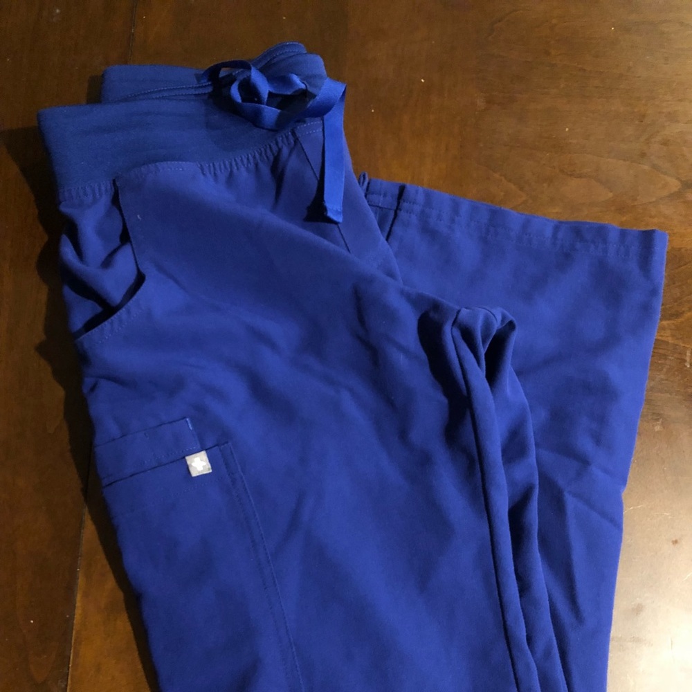 Figs Kade scrub bottom